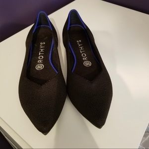 Rothys Black Point Flats - Sz 8